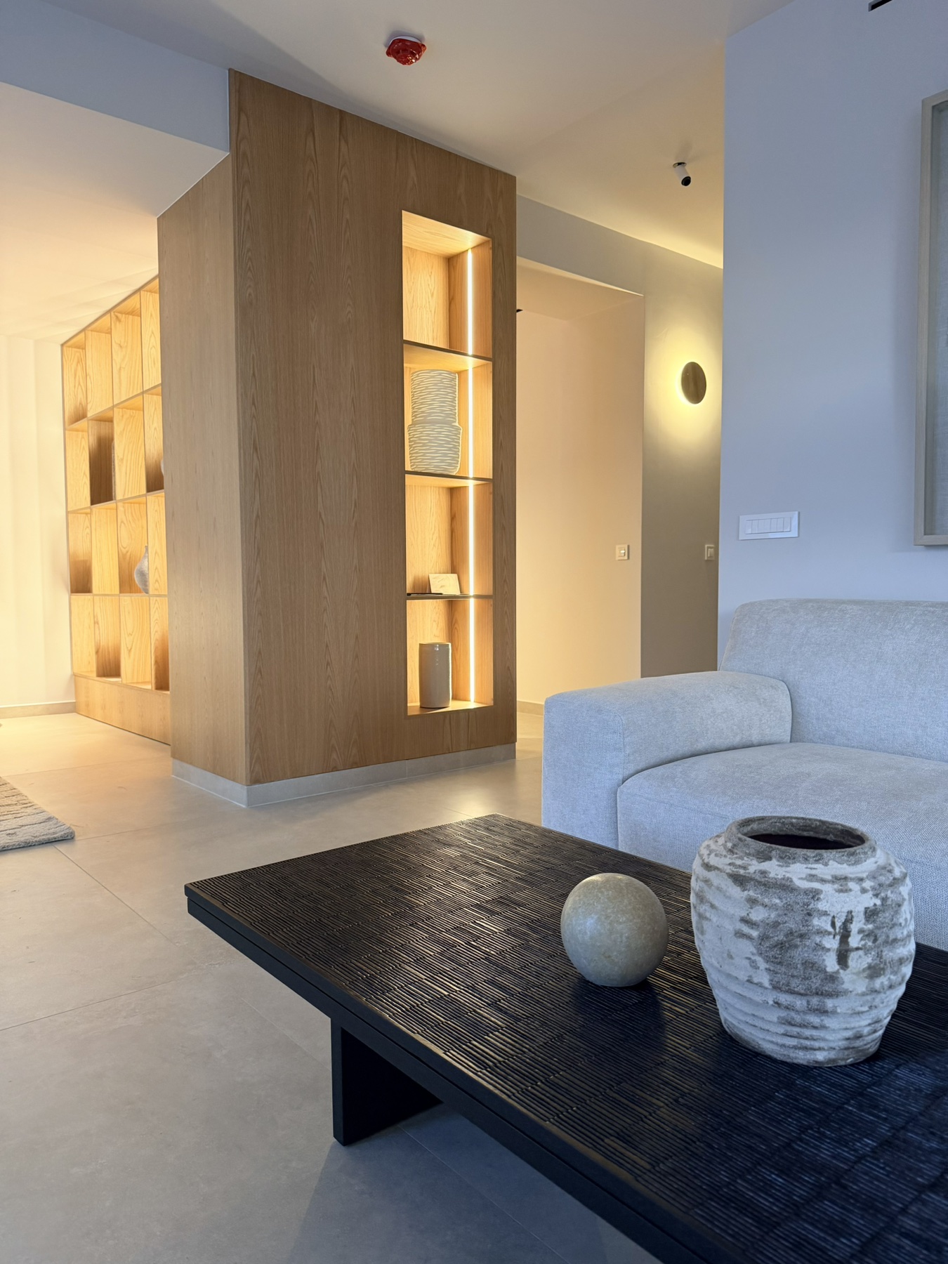 AKROTIRI SIGNATURE SUITE