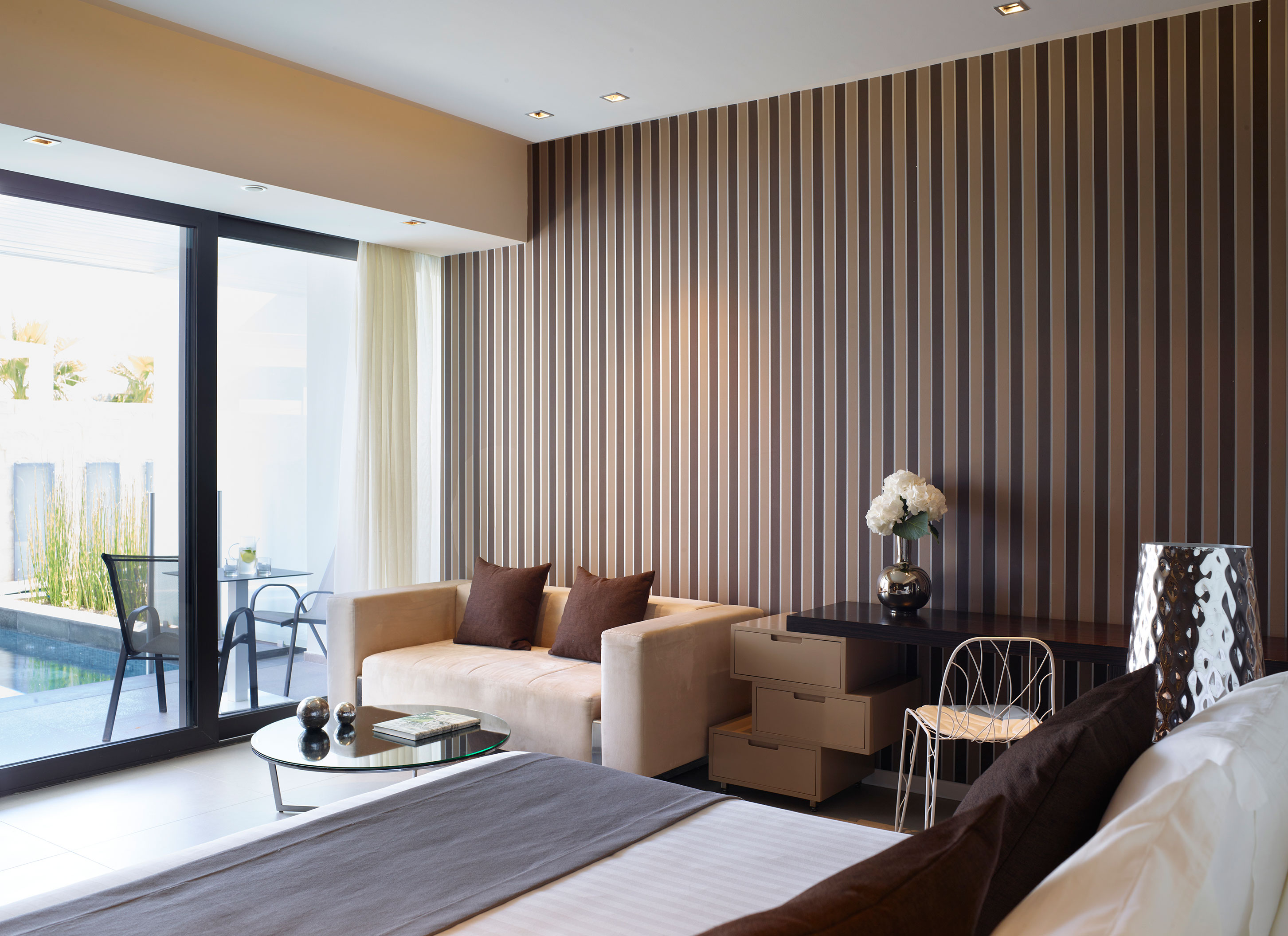 POOL SIGNATURE SUITE