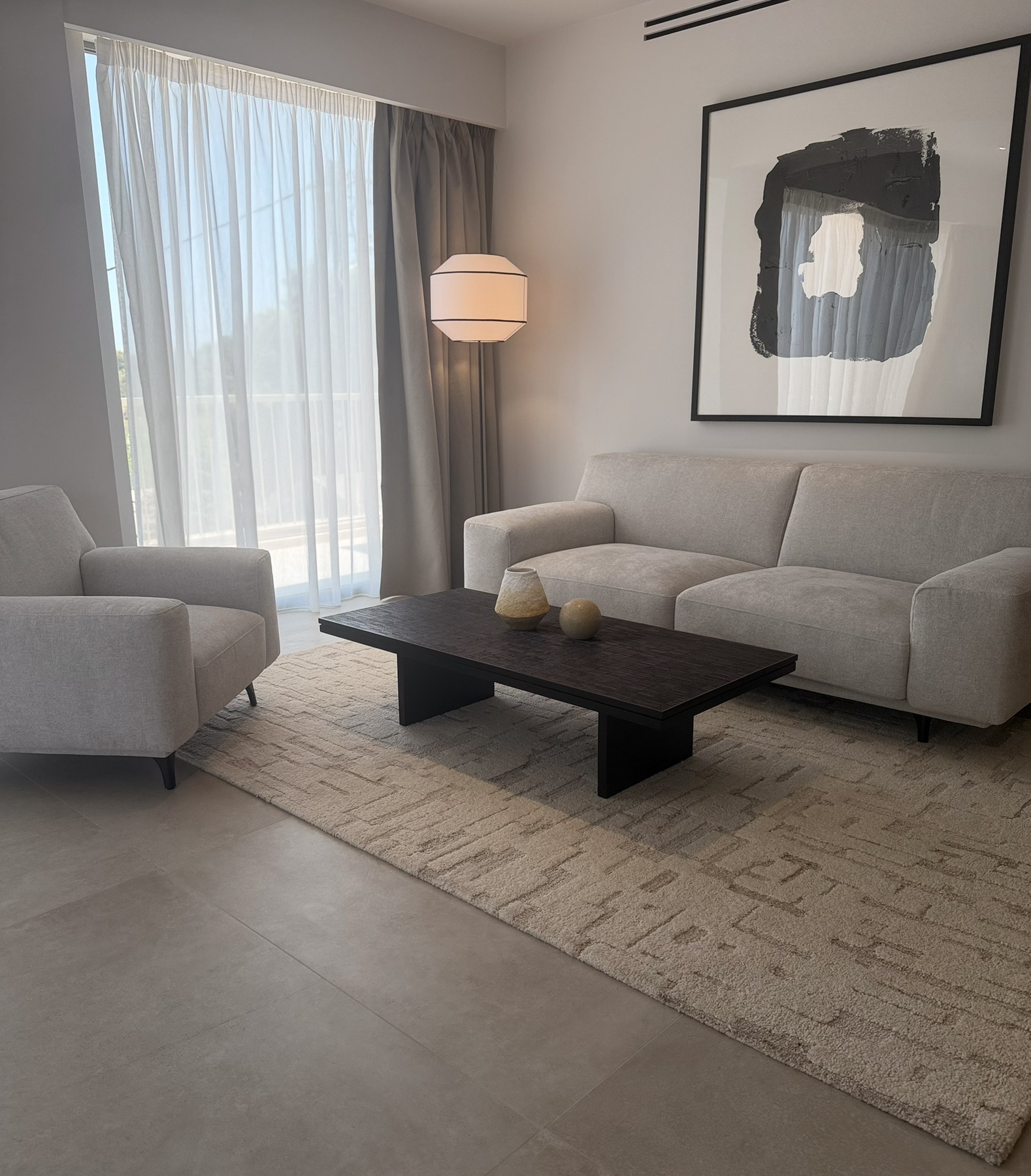 AKROTIRI SUITE