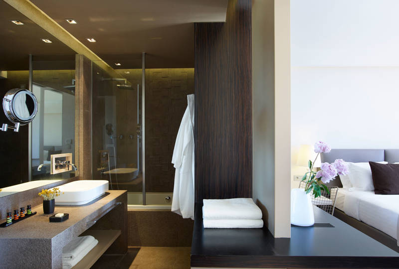 ΠΑΡΟΧΕΣ ΔΩΜΑΤΙΟΥ